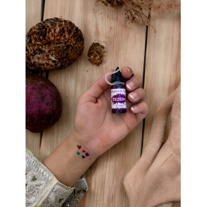 حبر black and purple...